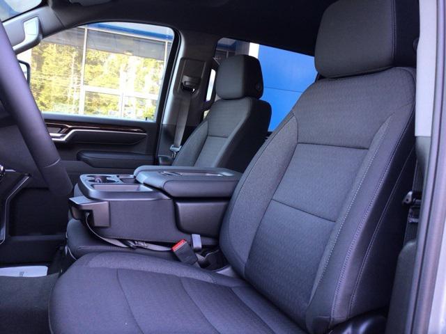 new 2025 GMC Sierra 2500 car, priced at $73,085