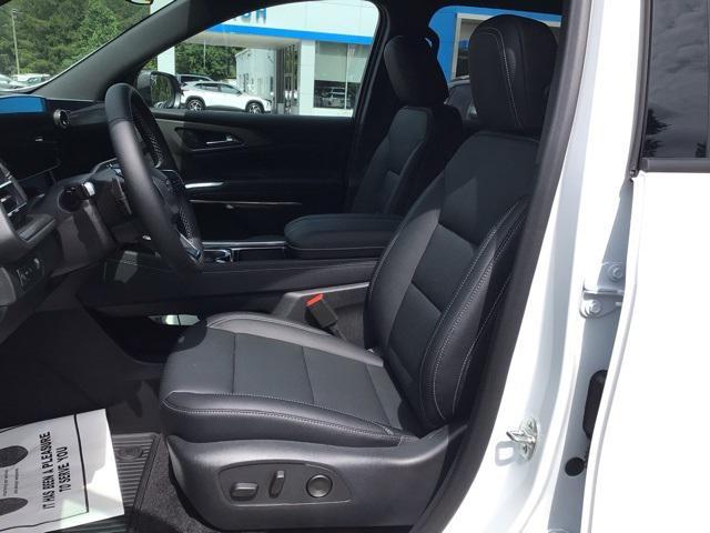new 2025 Chevrolet Traverse car, priced at $44,655