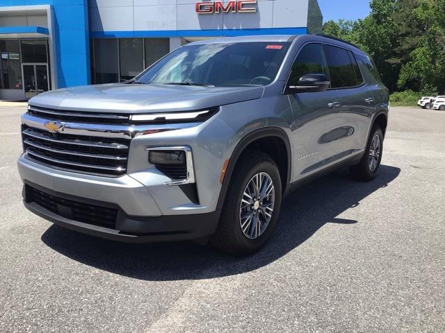 new 2025 Chevrolet Traverse car, priced at $42,485
