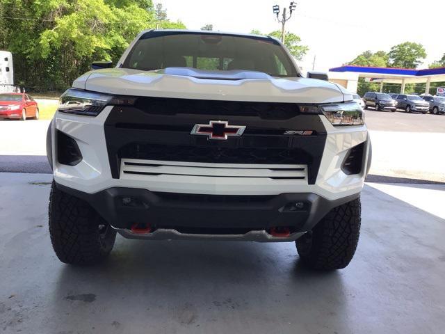 new 2025 Chevrolet Colorado car, priced at $54,470