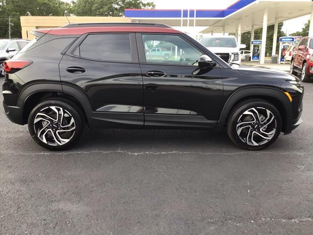 new 2025 Chevrolet TrailBlazer car, priced at $28,995