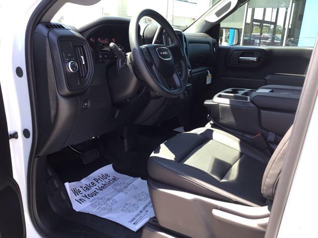 new 2026 GMC Sierra 1500 car, priced at $40,925