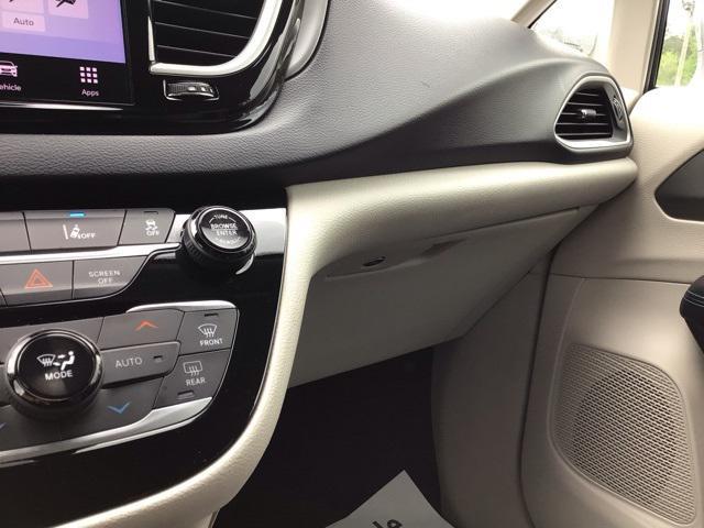 used 2021 Chrysler Pacifica car, priced at $23,495