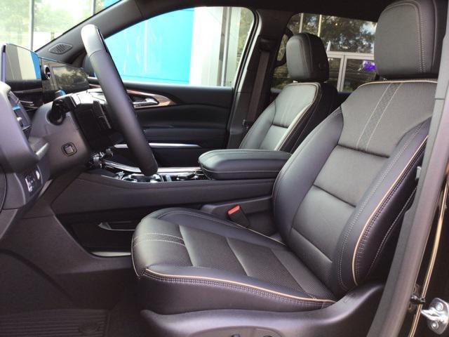 new 2026 Chevrolet Traverse car, priced at $57,470