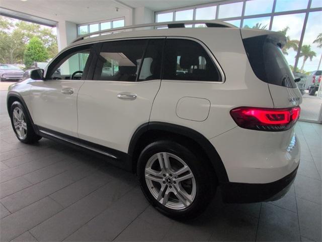 used 2020 Mercedes-Benz GLB 250 car, priced at $18,000