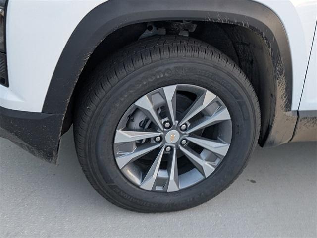 new 2026 Chevrolet Equinox car, priced at $27,140