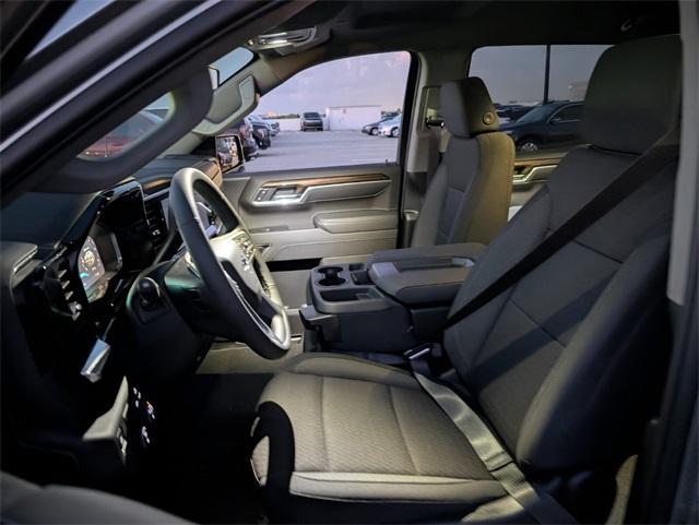 new 2026 Chevrolet Silverado 1500 car, priced at $52,095