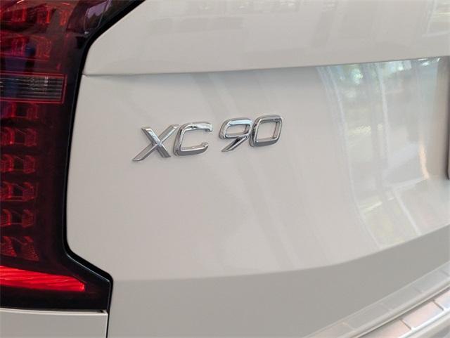 used 2025 Volvo XC90 car, priced at $71,975