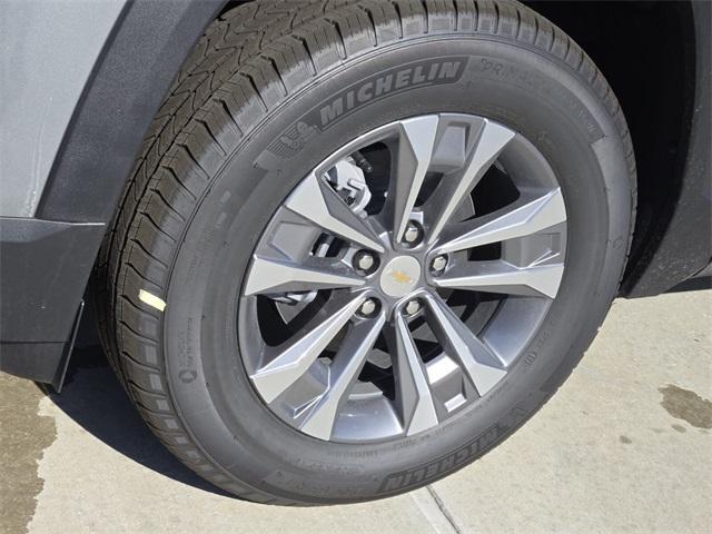 new 2025 Chevrolet Equinox car, priced at $31,910