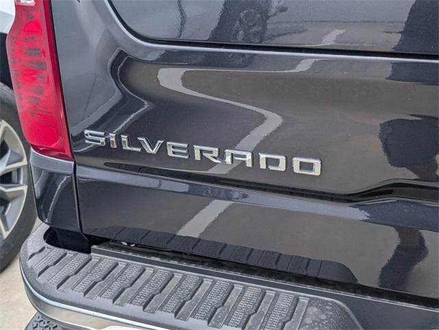 new 2024 Chevrolet Silverado 1500 car, priced at $42,592