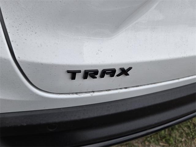 new 2025 Chevrolet Trax car