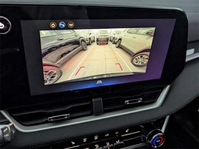 new 2026 Chevrolet Equinox car, priced at $24,490