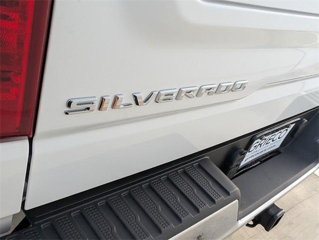 new 2024 Chevrolet Silverado 1500 car, priced at $43,796