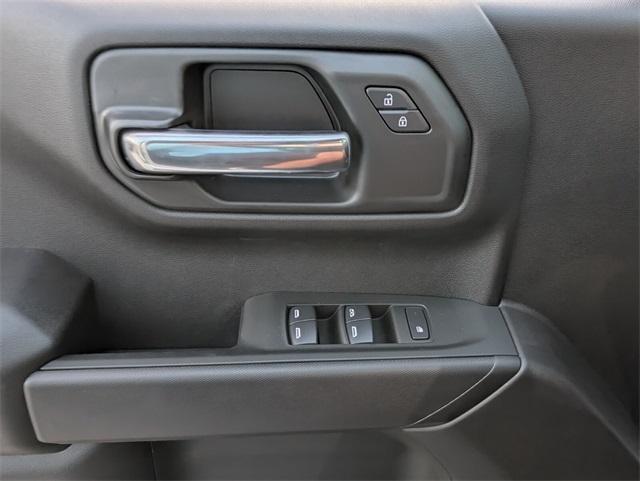 new 2025 Chevrolet Silverado 1500 car, priced at $30,619
