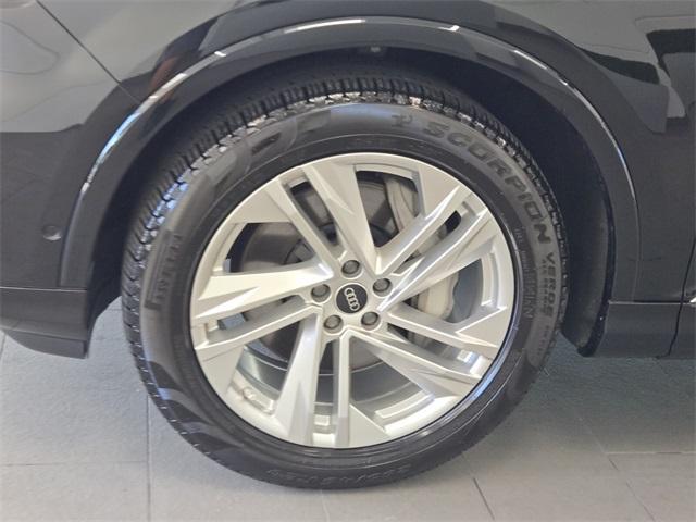 used 2023 Audi Q7 car, priced at $55,475