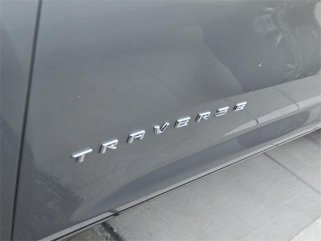 new 2025 Chevrolet Traverse car