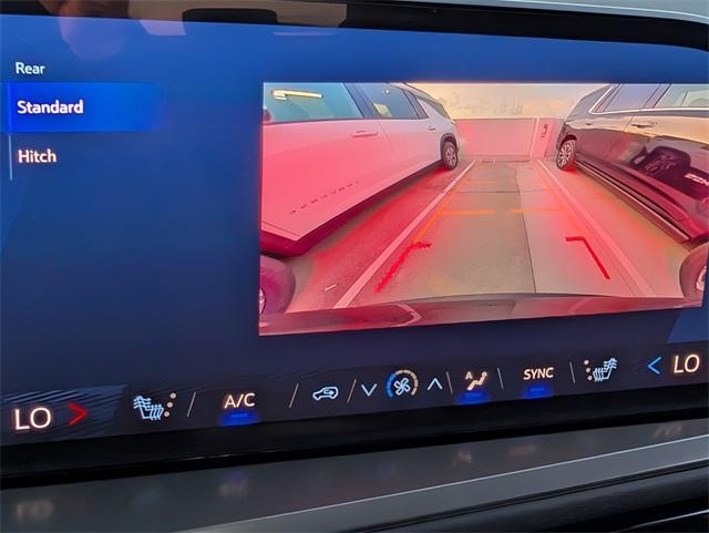 new 2025 Chevrolet Traverse car, priced at $39,241