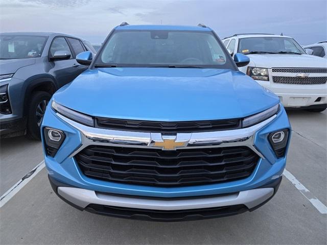 new 2025 Chevrolet TrailBlazer car, priced at $25,808