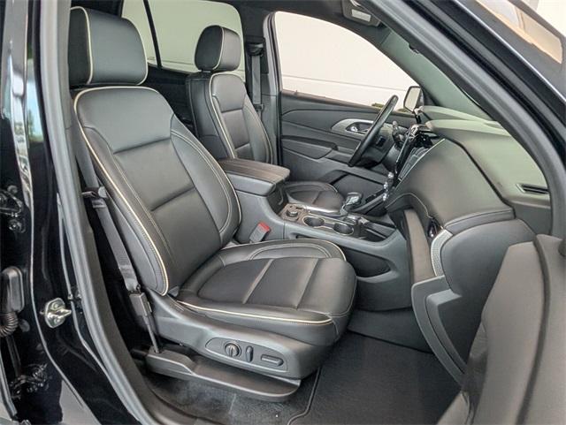 used 2023 Chevrolet Traverse car, priced at $36,975