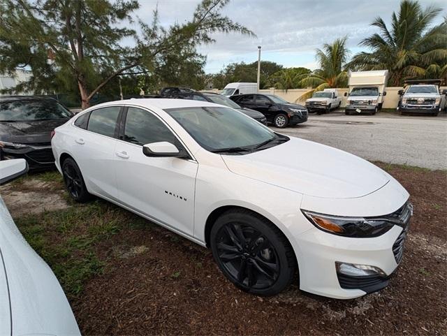 new 2025 Chevrolet Malibu car, priced at $26,678