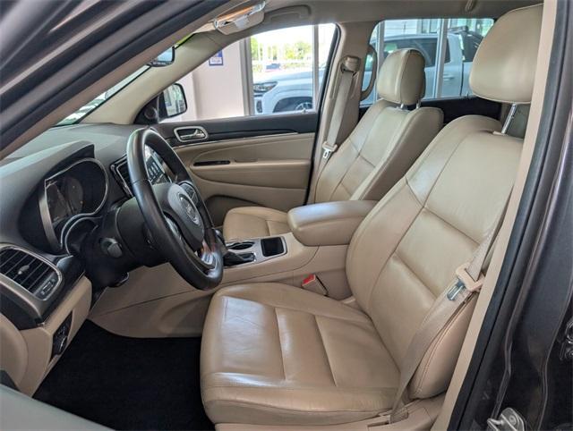 used 2019 Jeep Grand Cherokee car, priced at $18,299