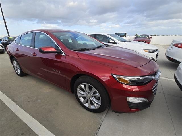 new 2024 Chevrolet Malibu car, priced at $24,258