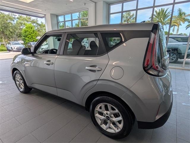 used 2023 Kia Soul car, priced at $17,554