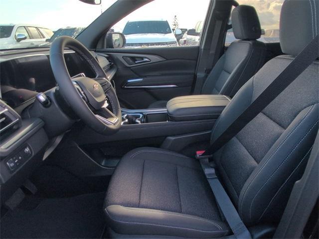 new 2026 Chevrolet Traverse car, priced at $40,676