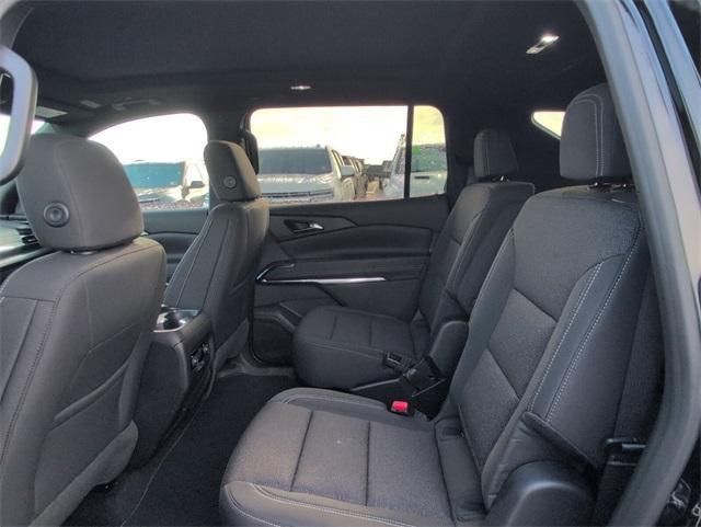 new 2026 Chevrolet Traverse car, priced at $40,676