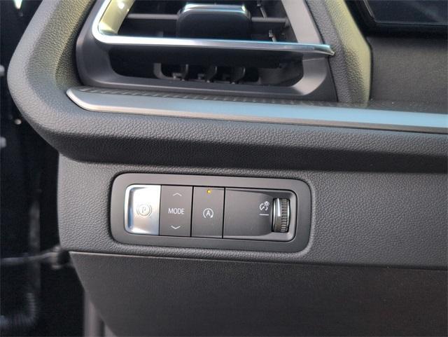 new 2026 Chevrolet Traverse car, priced at $40,676