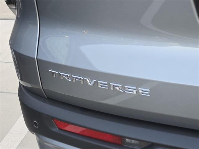 new 2025 Chevrolet Traverse car, priced at $38,502