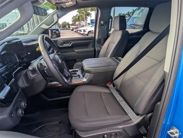 new 2025 Chevrolet Silverado 1500 car, priced at $49,043