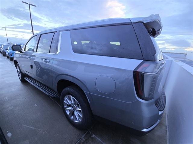 new 2025 Chevrolet Suburban car, priced at $81,095