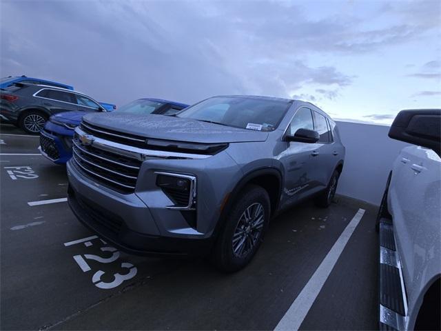 new 2025 Chevrolet Traverse car, priced at $39,439