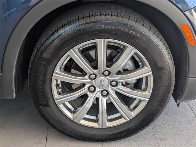 used 2021 Cadillac XT4 car, priced at $22,500