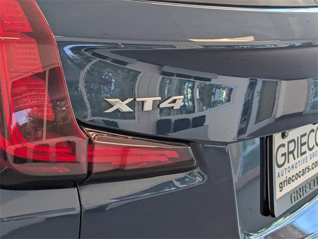 used 2021 Cadillac XT4 car, priced at $22,500