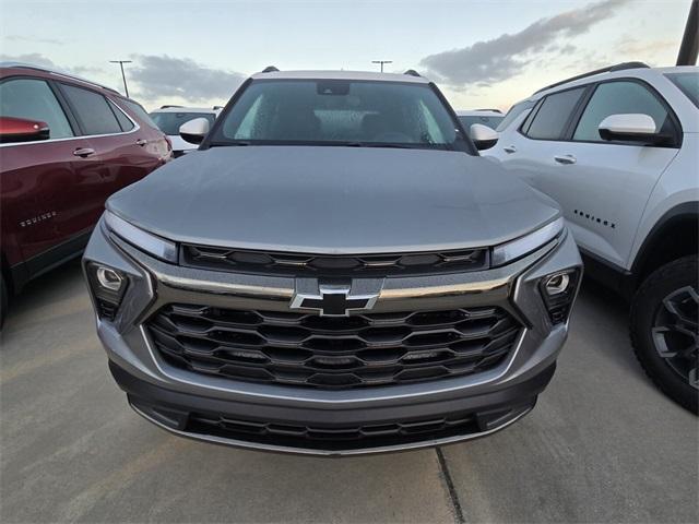 new 2025 Chevrolet TrailBlazer car, priced at $28,419