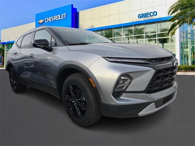 new 2025 Chevrolet Blazer car, priced at $32,756