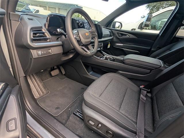 new 2026 Chevrolet Traverse car, priced at $38,426