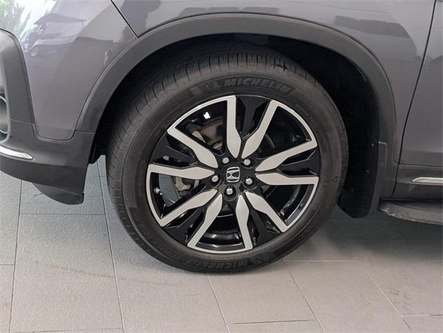 used 2021 Honda Pilot car, priced at $28,778