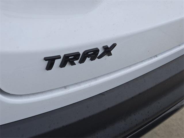 new 2025 Chevrolet Trax car, priced at $24,996