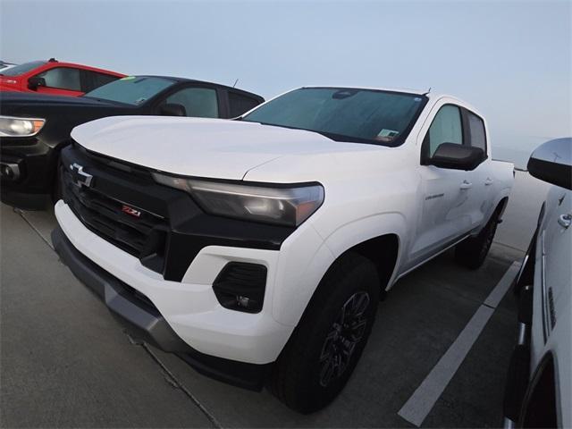 new 2025 Chevrolet Colorado car, priced at $45,072