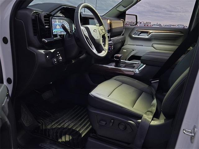 new 2025 Chevrolet Silverado 1500 car, priced at $51,728