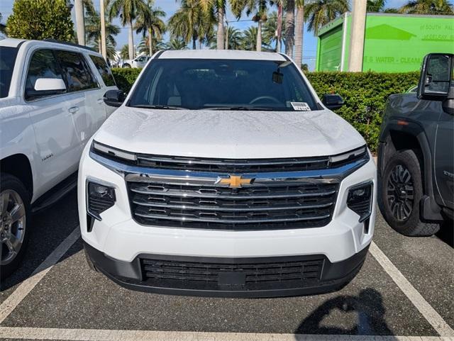 new 2026 Chevrolet Traverse car, priced at $41,801