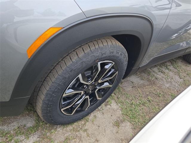 new 2025 Chevrolet TrailBlazer car, priced at $24,419