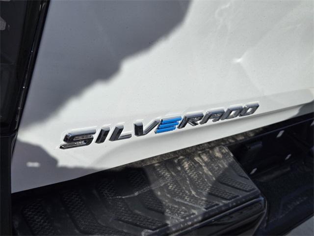 new 2024 Chevrolet Silverado EV car