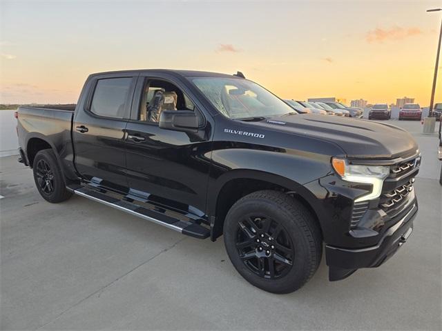 new 2025 Chevrolet Silverado 1500 car, priced at $46,093