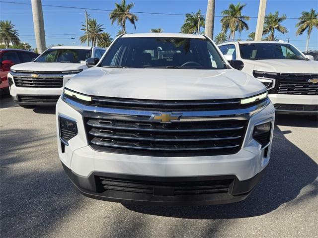 new 2024 Chevrolet Traverse car