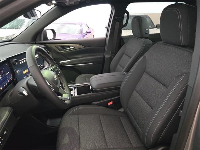 new 2025 Chevrolet Traverse car, priced at $38,641