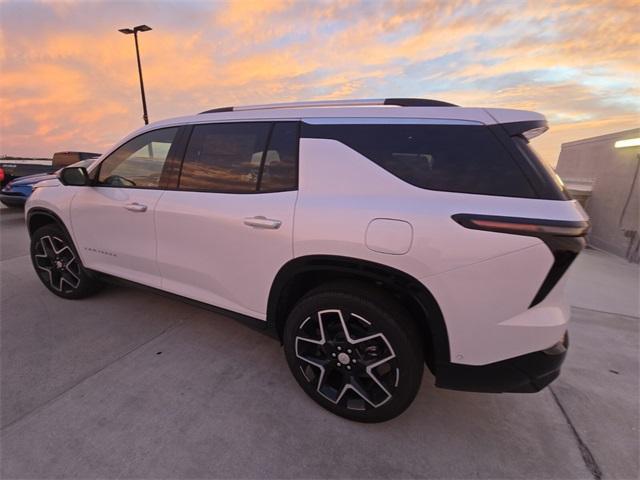 new 2025 Chevrolet Traverse car, priced at $55,990